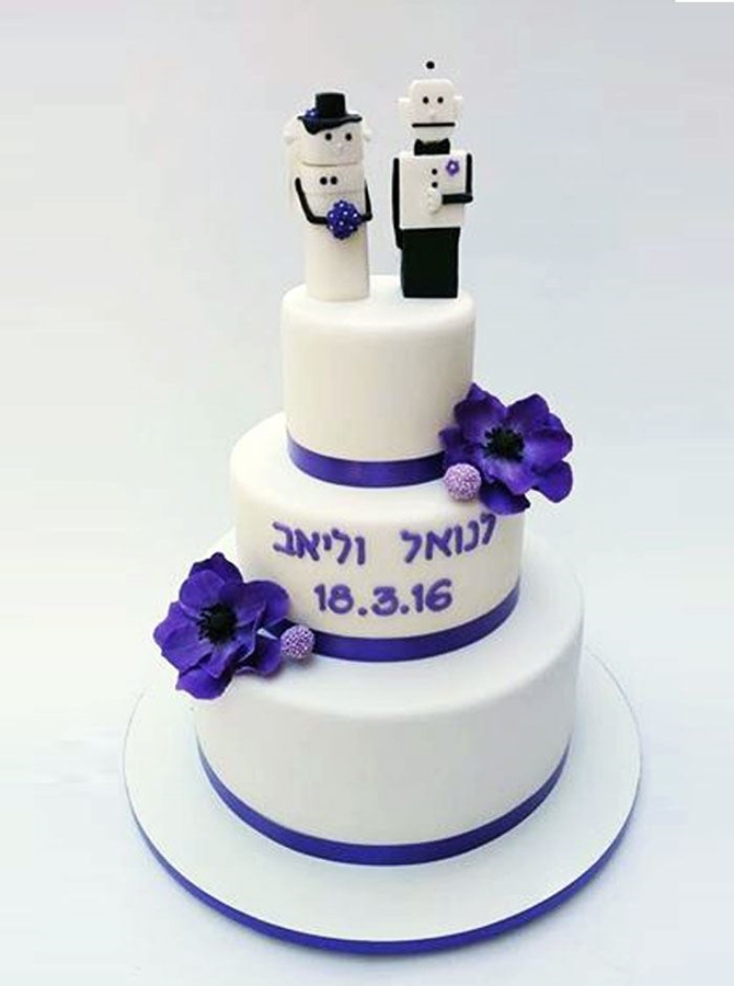 תמונה של עוגת חתונה רובוטים
