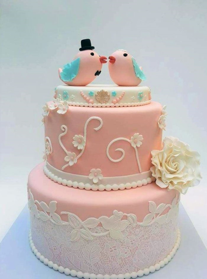 תמונה של עוגת חתונה ציפרים מאוהבות