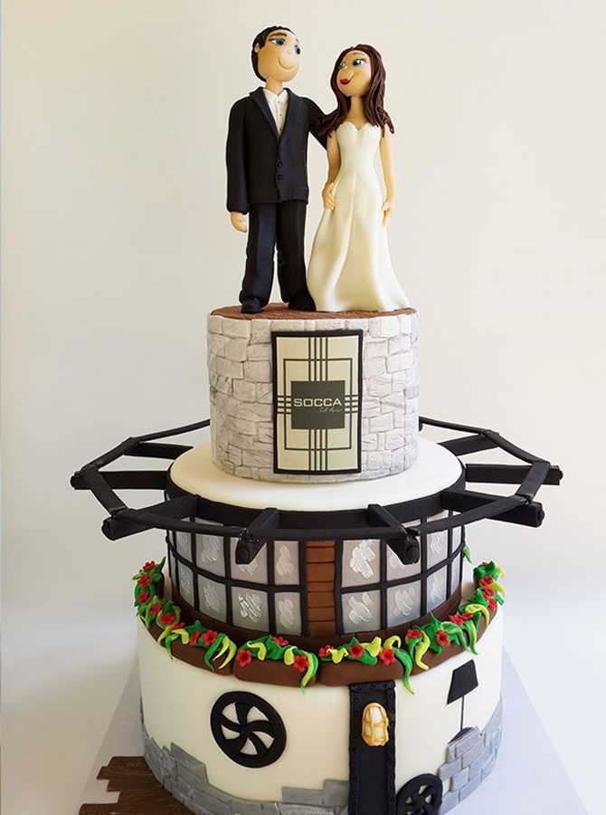 תמונה של עוגת חתונה לתצוגה